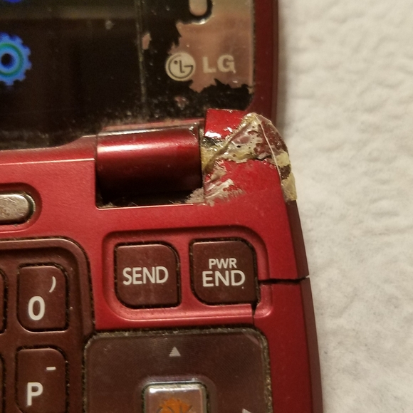 Vintage phone  See all pictures!!!  This does have damage to one corner - Picture 11 of 12